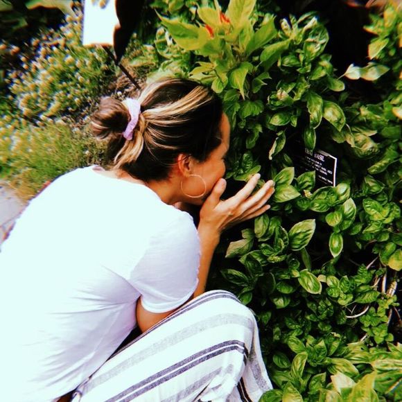 Meet your Posher, Rebecca - Picture 1 of 1